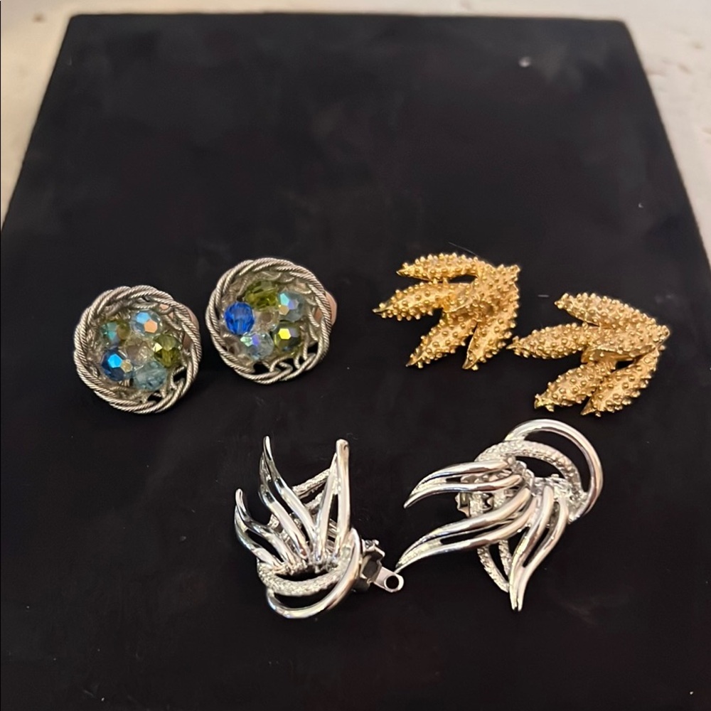 Elegant Silver and Gold Earrings Set Emmons Sarah Coventry clip on